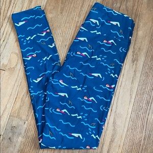 New LuLaRoe swimmer leggings OS